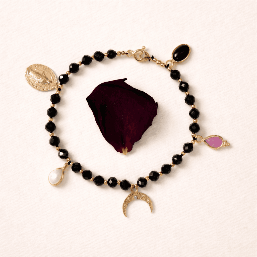 Bransoletka księżycowy różaniec. Alchemia w czarnym spinelu